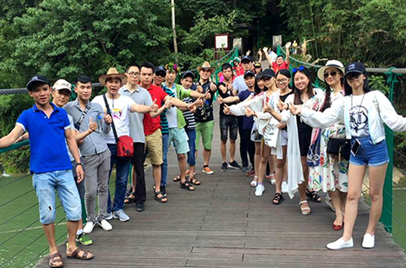 Guizhou trip of Jingxiong Enterprise Production and Research Department
